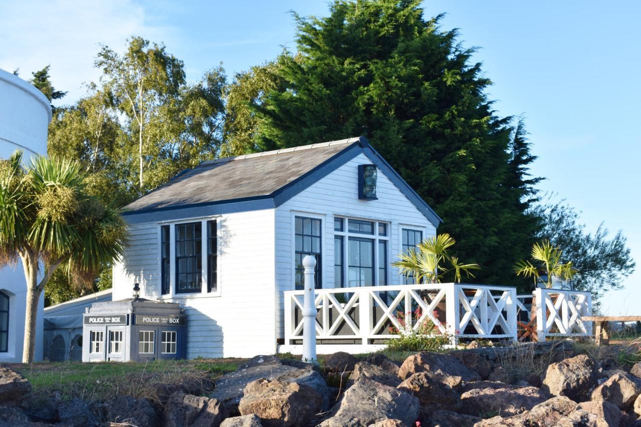 The West Usk Lighthouse Lightkeepers Lodge Newport  Exterior foto